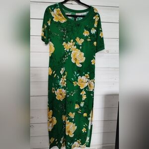 G.I.L.I. Green and Gold Sundress Midi Scoop Neck